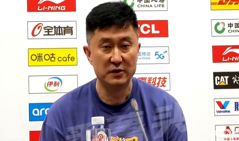 中国足球队的外援引进政策探讨，关键时刻！