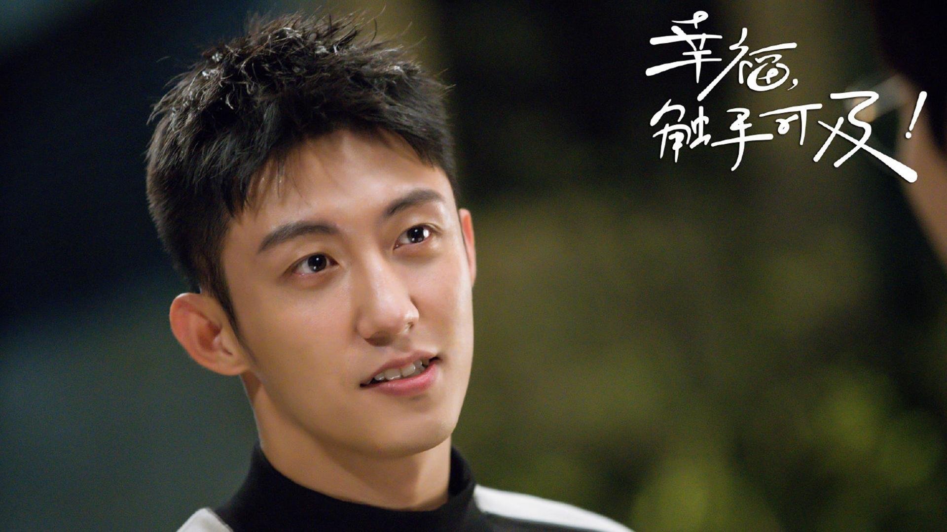 窒息式防守！字母哥遮天蔽日，篮网凭借巨星统治力全面压制广东