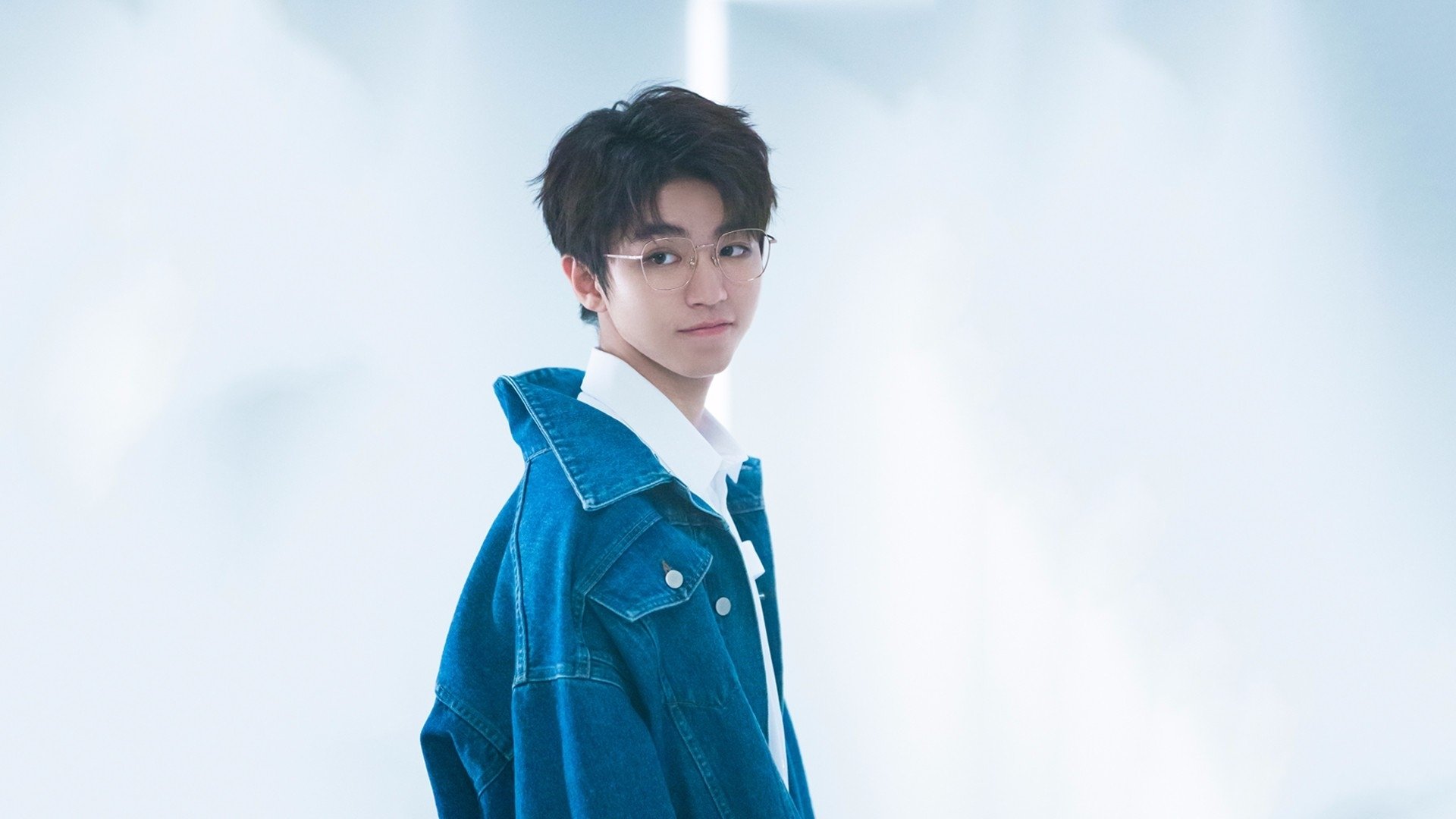 迪巴拉光芒穿破冷雨，几内亚爆冷洪都拉斯的背后故事