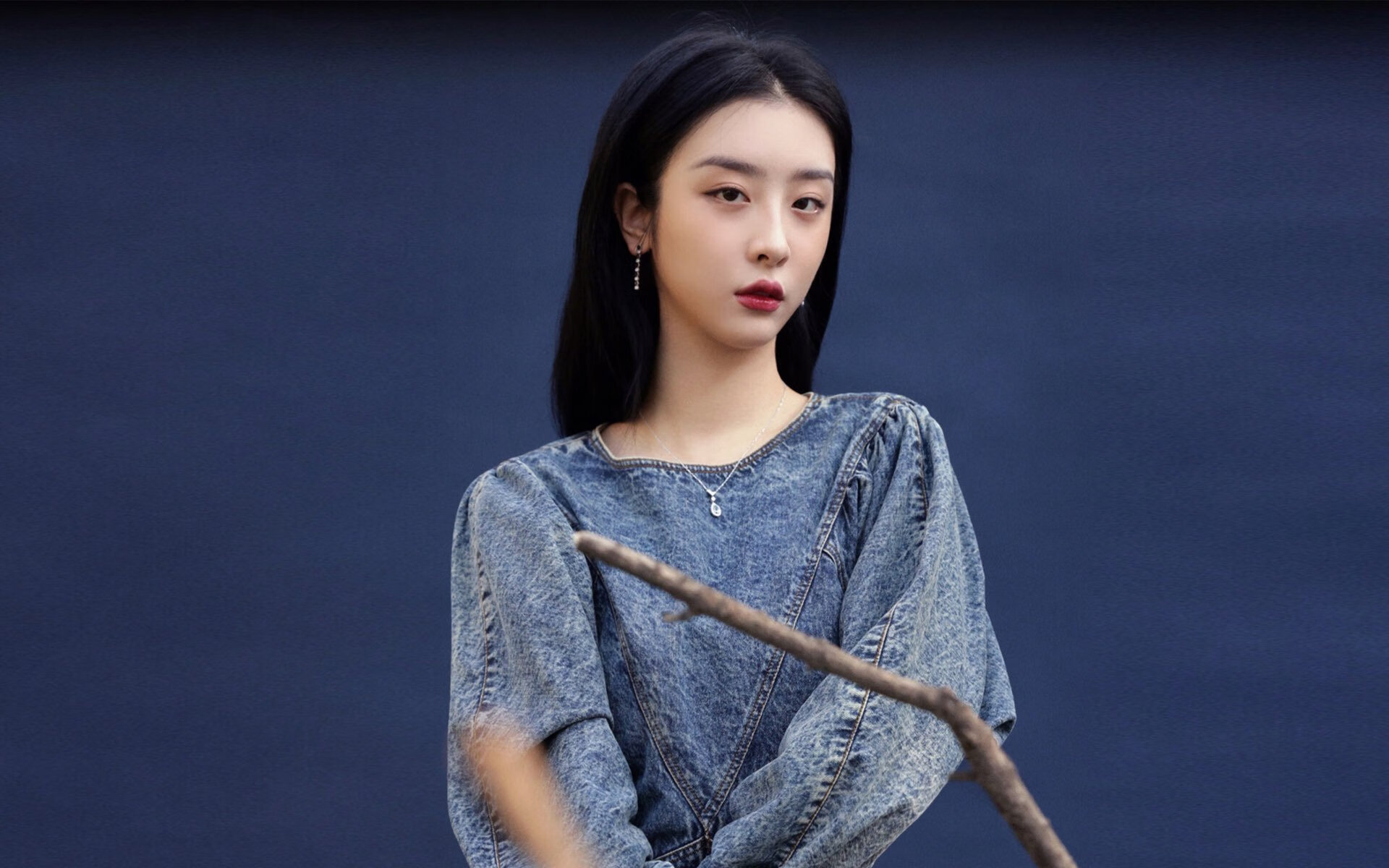 利刃出鞘，利拉德狂轰38分击溃篮网，关键先生本色尽显